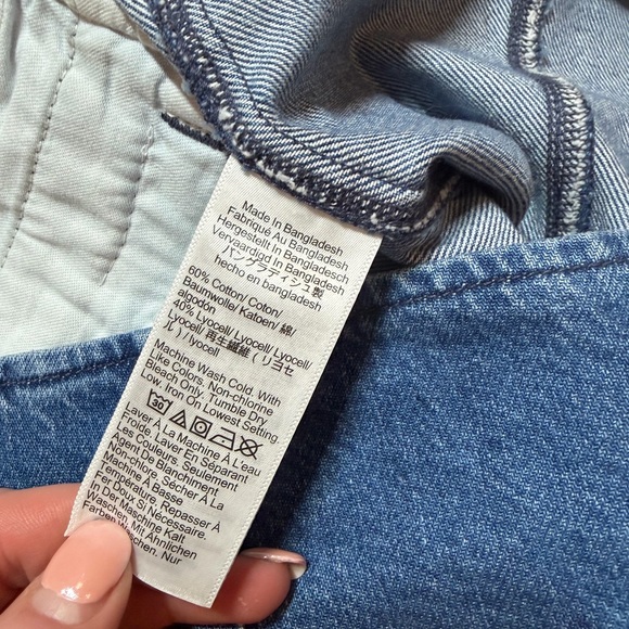 J.Crew Cottagecore denim vest V-neckline button-front closure - Picture 9 of 10